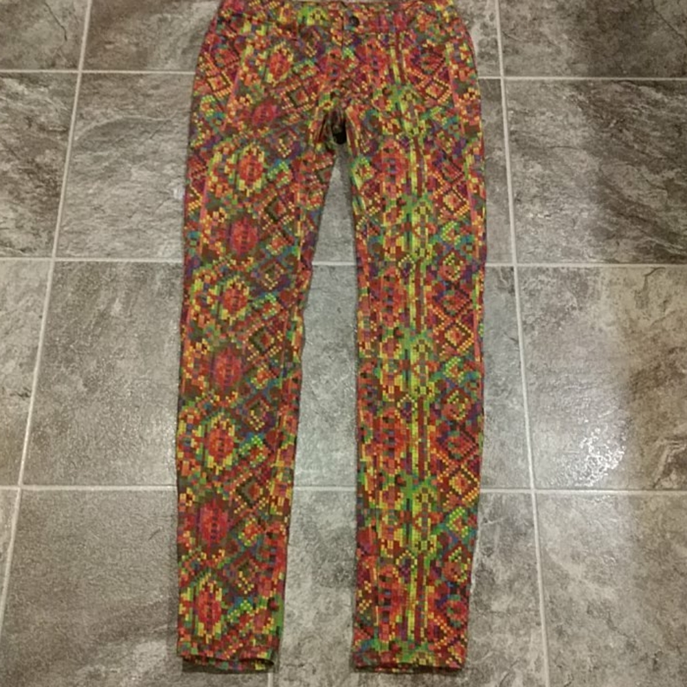🎈Ssle🎈Vera Wang. Skinny Stretch Pants - Picture 3 of 7